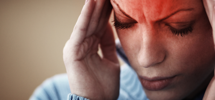 Comprendre les maux de tête : causes, symptômes et prise en charge